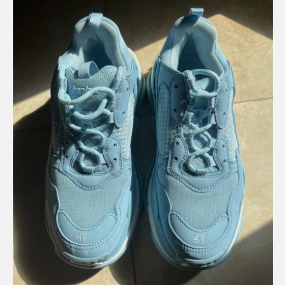 BALENCIAGA TRIPLE S RUNNERS LIGHT BLUE SS22 MENS SNEAKERS sz 8US/ 41 EU - Picture 5 of 12